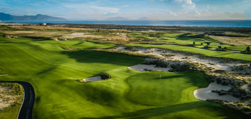 KN Golf Links Cam Ranh – CaraWorld: Điểm đến hấp dẫn của golf thủ quốc tế